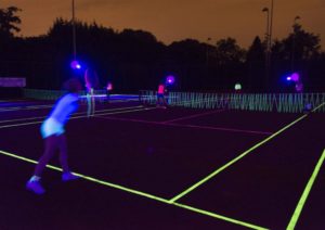 glow-in-the-dark-tennis2